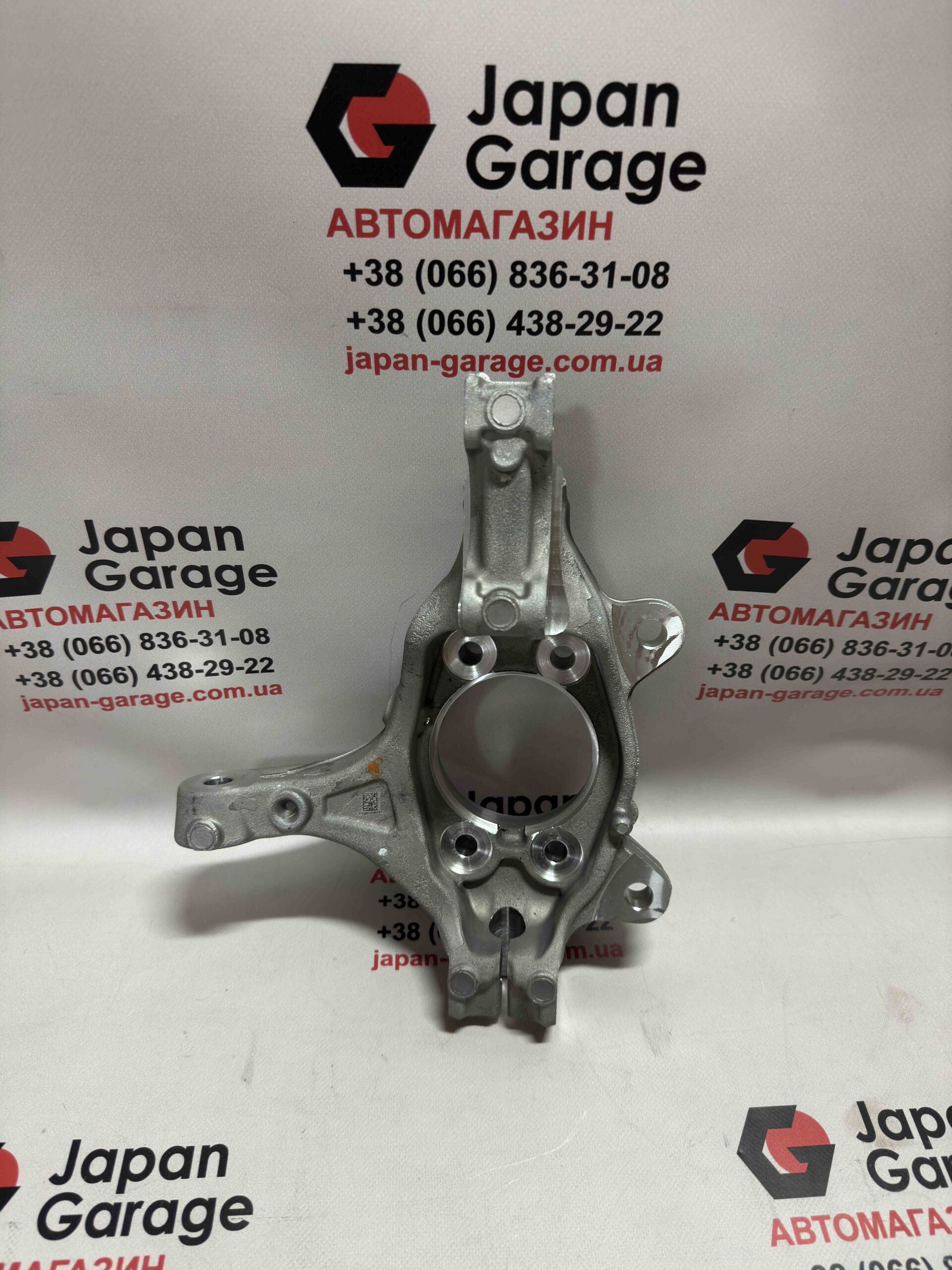 Цапфа передня ліва Nissan Pathfinder R53 2021 -400156SA0A - Japan